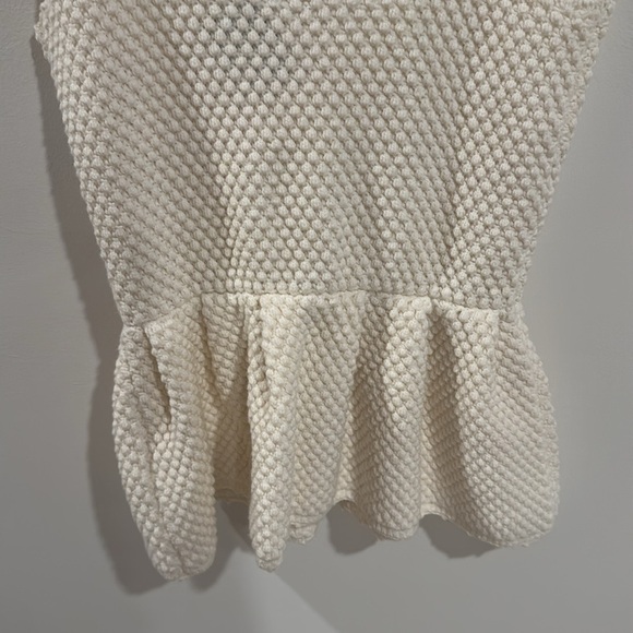 NWT 7 FOR ALL MANKIND boho knit crochet peplum top in gardenia, size S - Picture 11 of 11